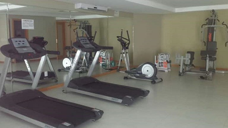 Em Capao da Canoa - Apartamento de morador, piscina e próxim