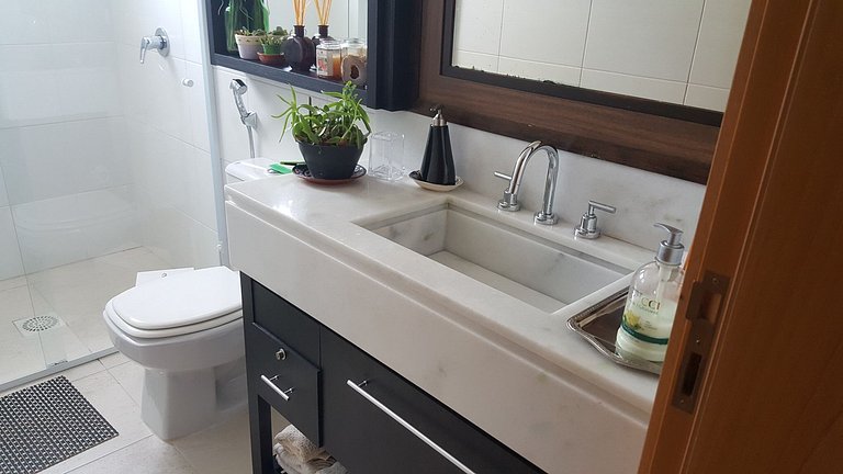 Em Capao da Canoa - Apartamento de morador, piscina e próxim