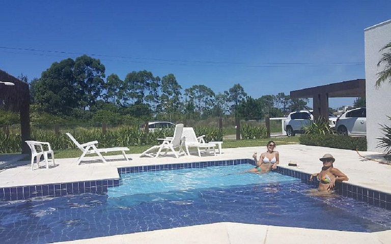 No Atlantida Park Residence - Lindo apartamento com suite