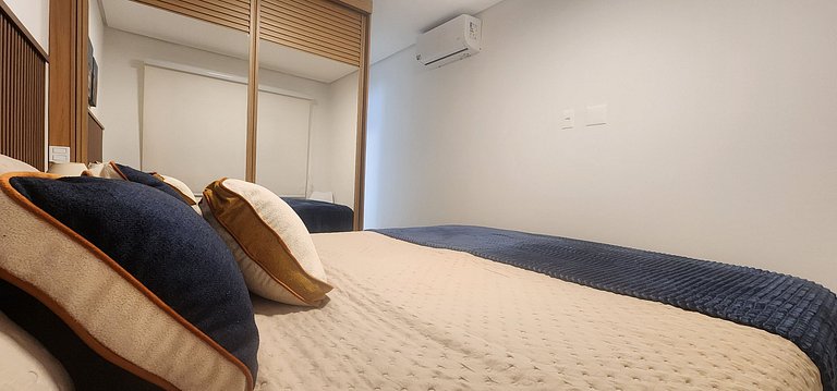 Apê do Sonho com Rooftop Piscina Vista Serra e Mar