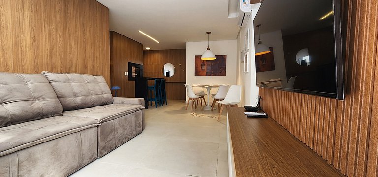 Dream Apartment-Rooftop, Pool, Mountain & Sea View