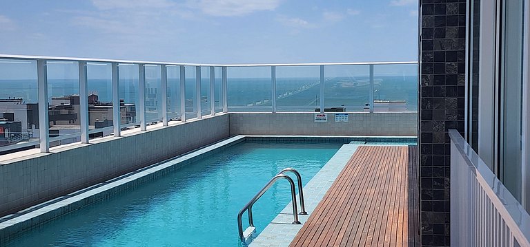 Apê do Sonho com Rooftop Piscina Vista Serra e Mar