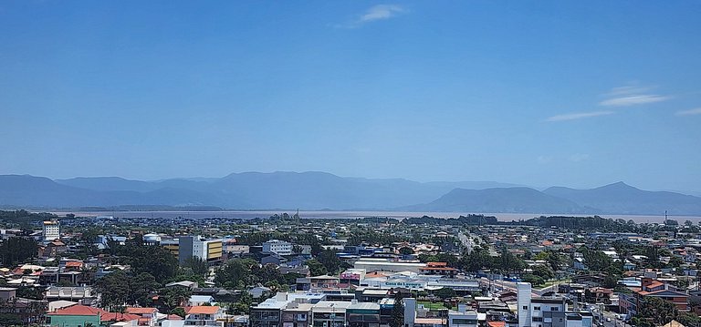 Apê do Sonho com Rooftop Piscina Vista Serra e Mar